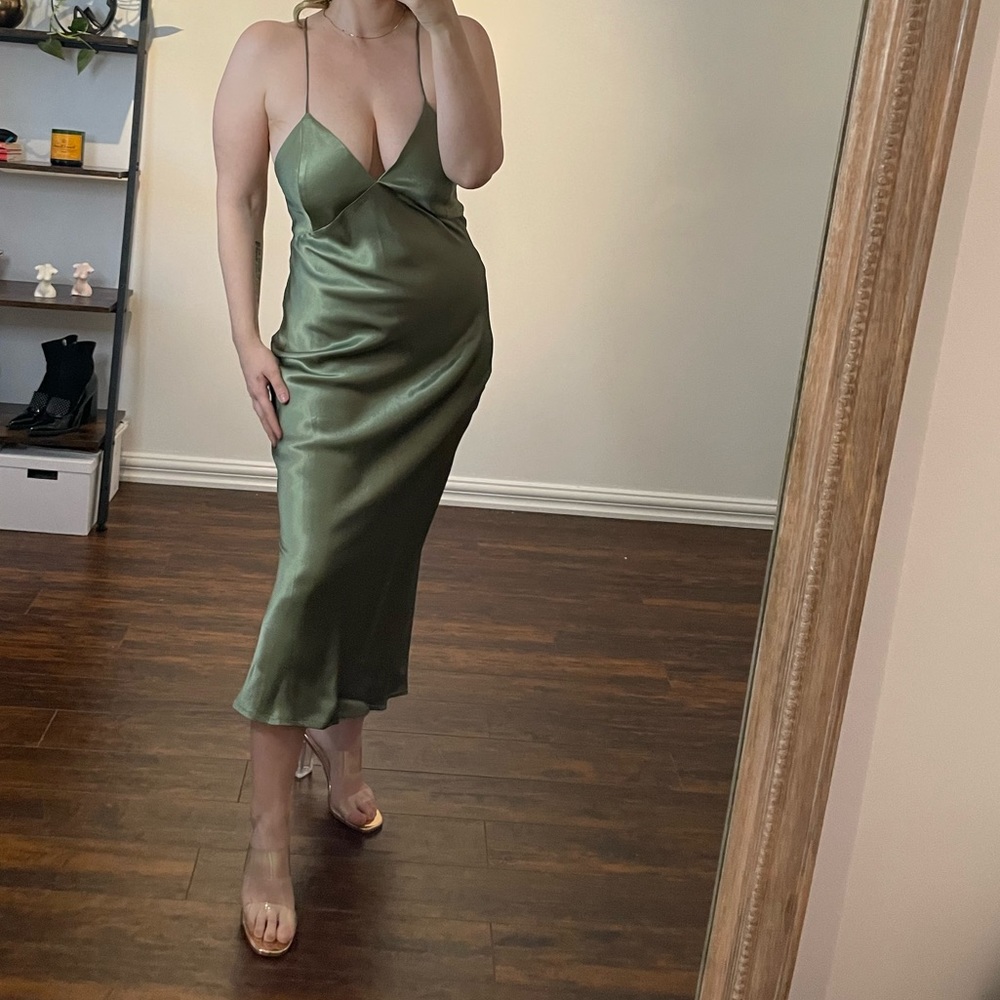NWT Park & Fifth - Davenport Satin Slip Olive Midi Dress